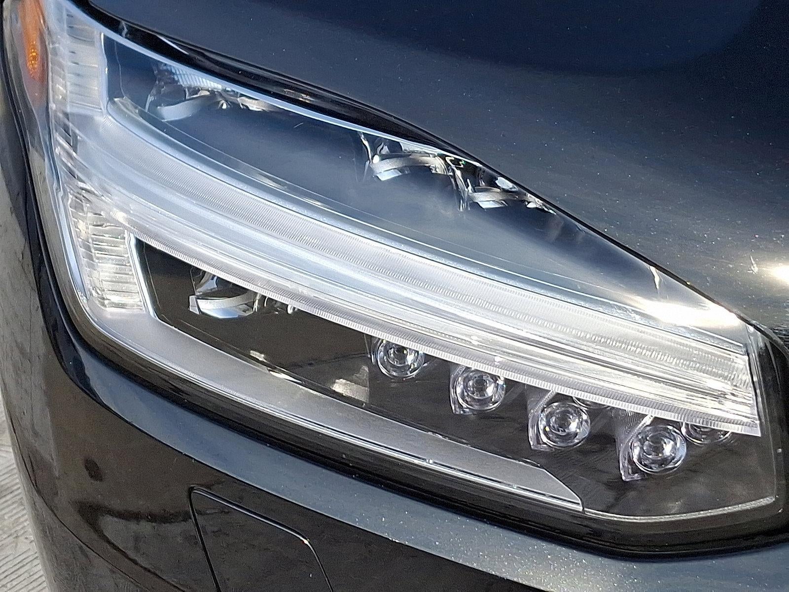 2024 Volvo XC90 B6 AWD Plus Bright Theme 7P