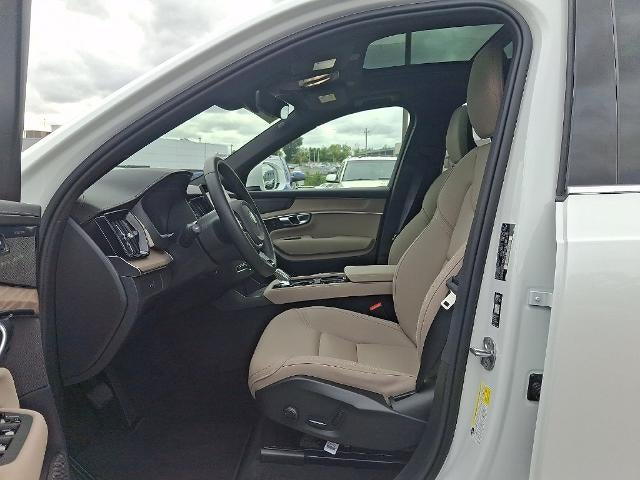 2026 Volvo XC90 B6 AWD Plus 7-Seater