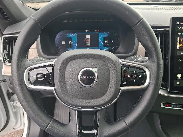 2026 Volvo XC90 B6 AWD Plus 7-Seater