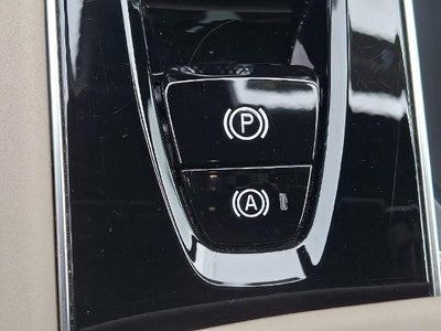 2026 Volvo XC90 B6 AWD Plus 7-Seater