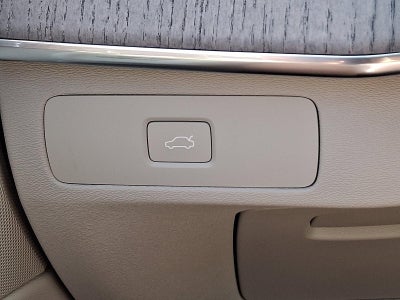 2024 Volvo XC90 B6 AWD Plus Bright Theme 7P