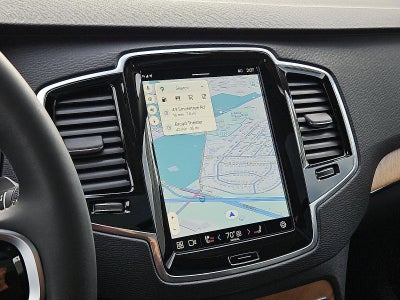 2025 Volvo XC90 B6 AWD Plus 7-Seater