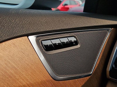2024 Volvo XC90 B6 AWD Plus Bright Theme 7P