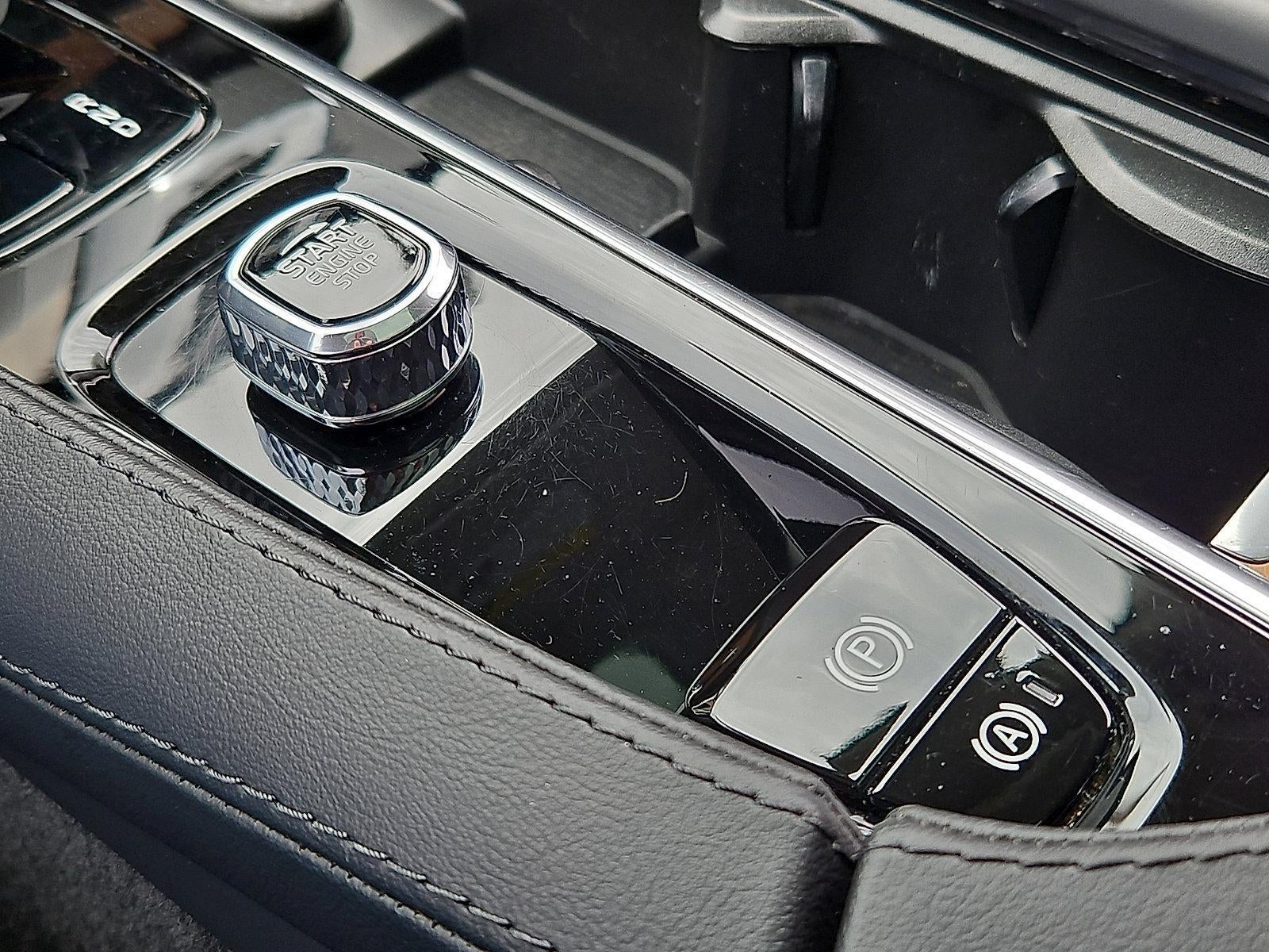 2023 Volvo XC90 B6 AWD Plus 7P