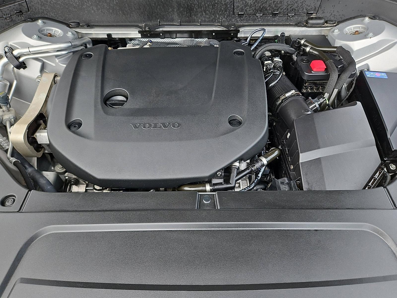 2023 Volvo XC90 B6 AWD Plus 7P