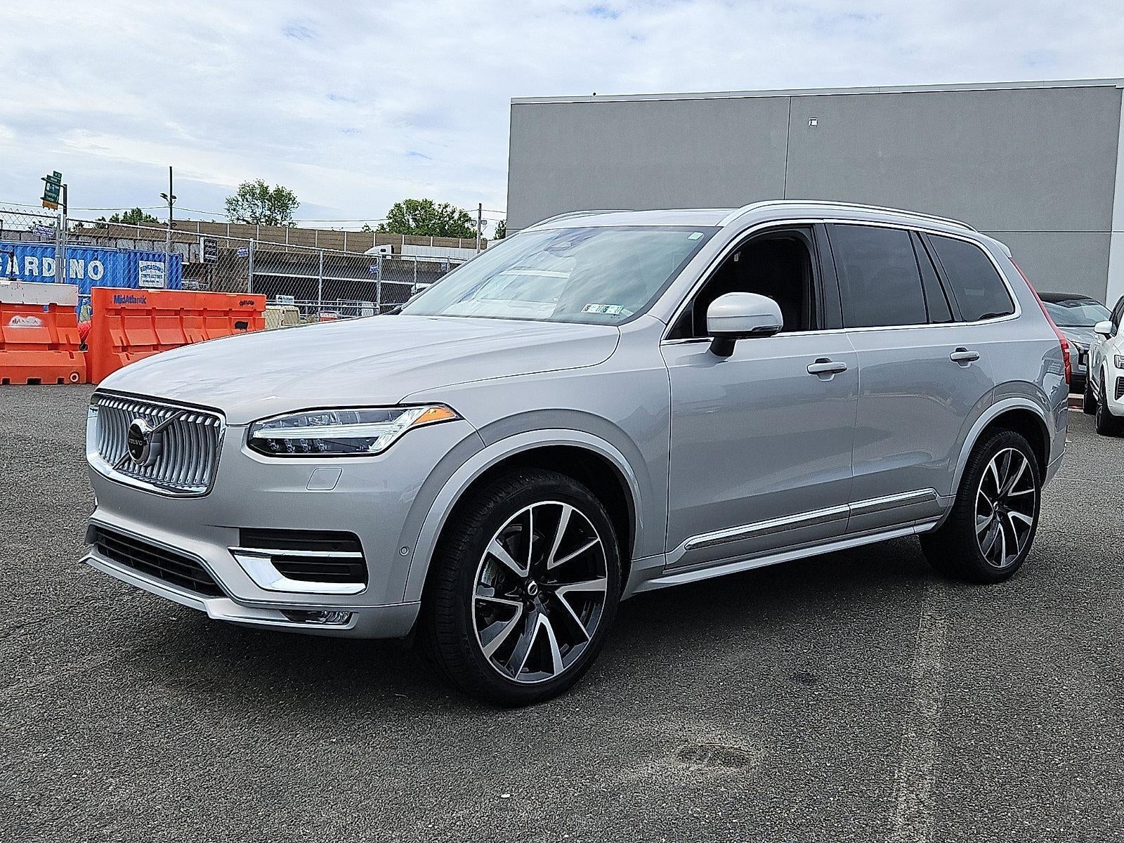 2023 Volvo XC90 B6 AWD Plus 7P