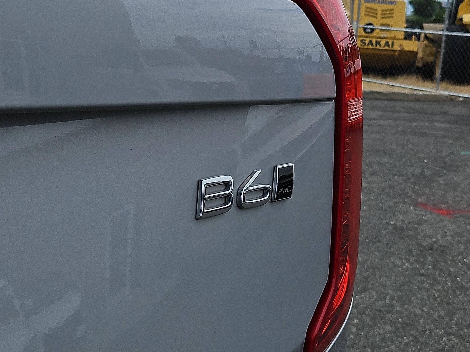 2023 Volvo XC90 B6 AWD Plus 7P