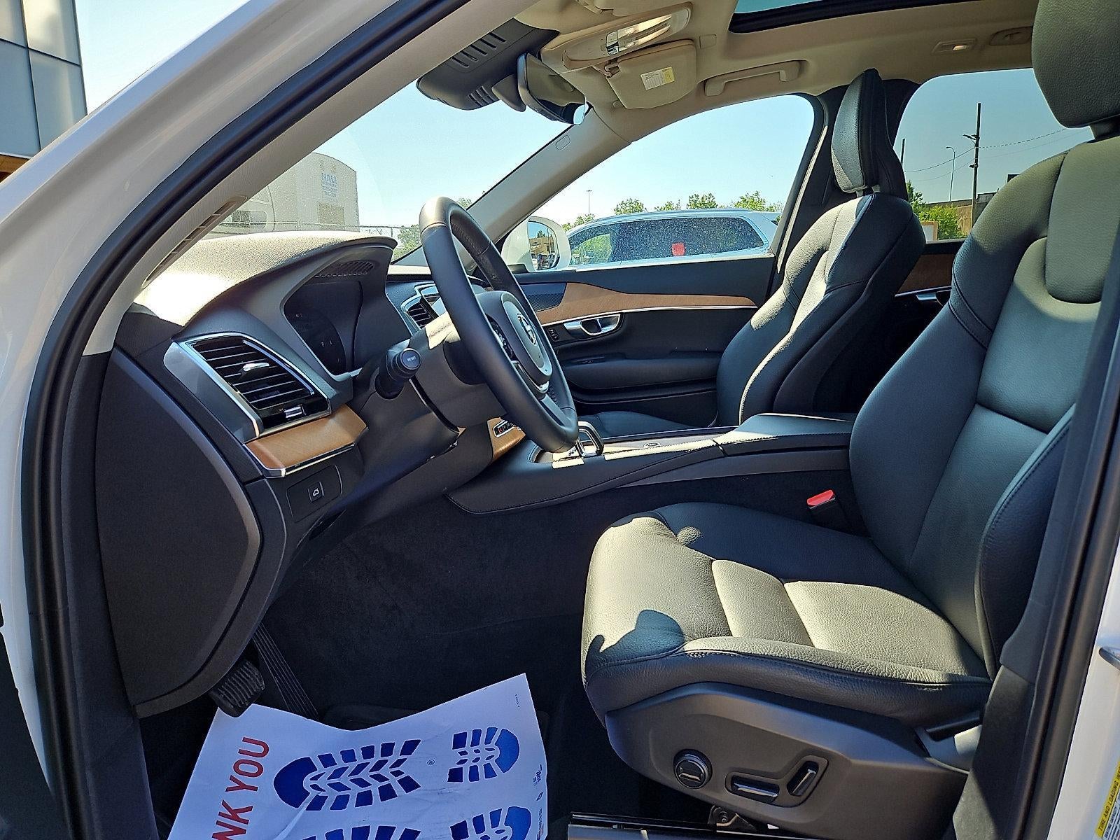 2023 Volvo XC90 B6 AWD Plus 7P