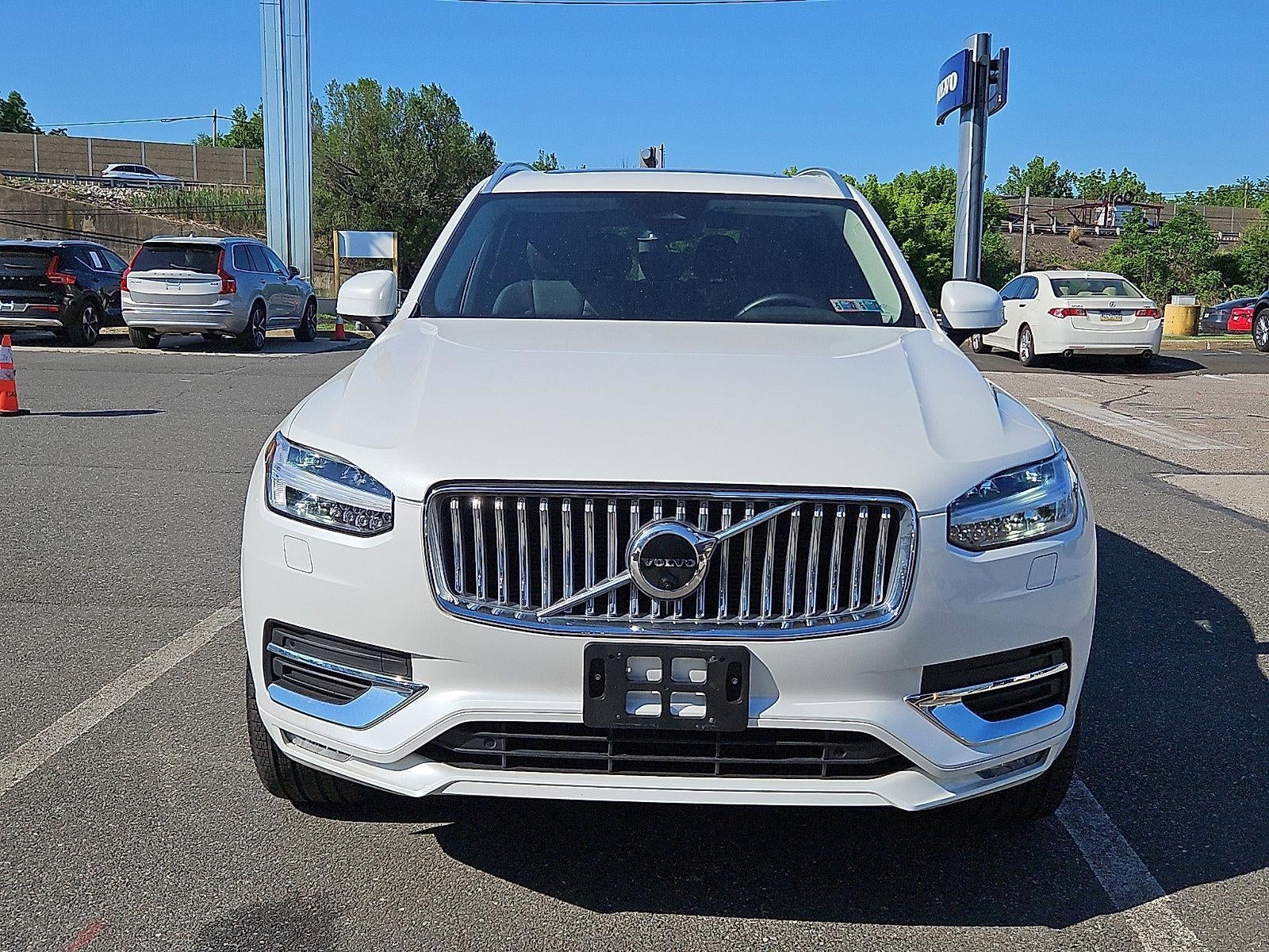 2023 Volvo XC90 B6 AWD Plus 7P