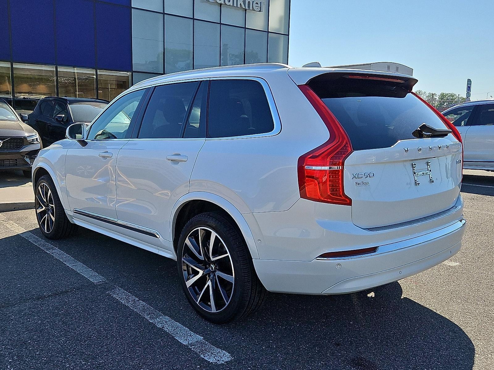 2023 Volvo XC90 B6 AWD Plus 7P