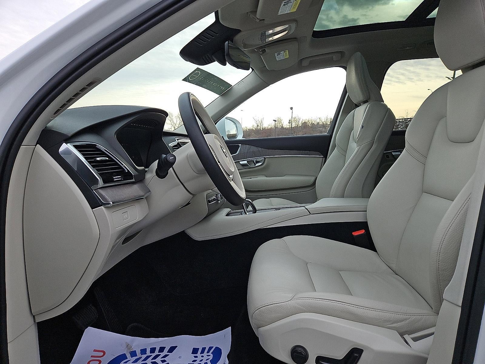 2023 Volvo XC90 B6 AWD Plus 7P