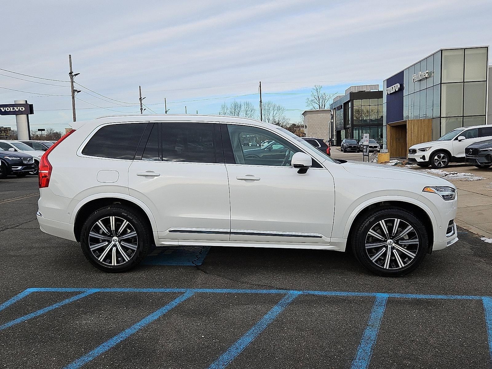 2023 Volvo XC90 B6 AWD Plus 7P