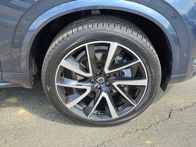 2023 Volvo XC90 B6 AWD Plus 7P