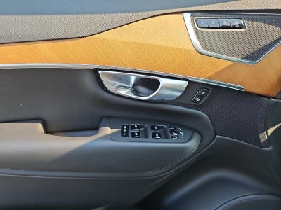 2023 Volvo XC90 B6 AWD Plus 7P