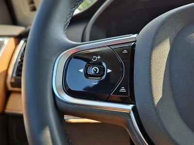2023 Volvo XC90 B6 AWD Plus 7P