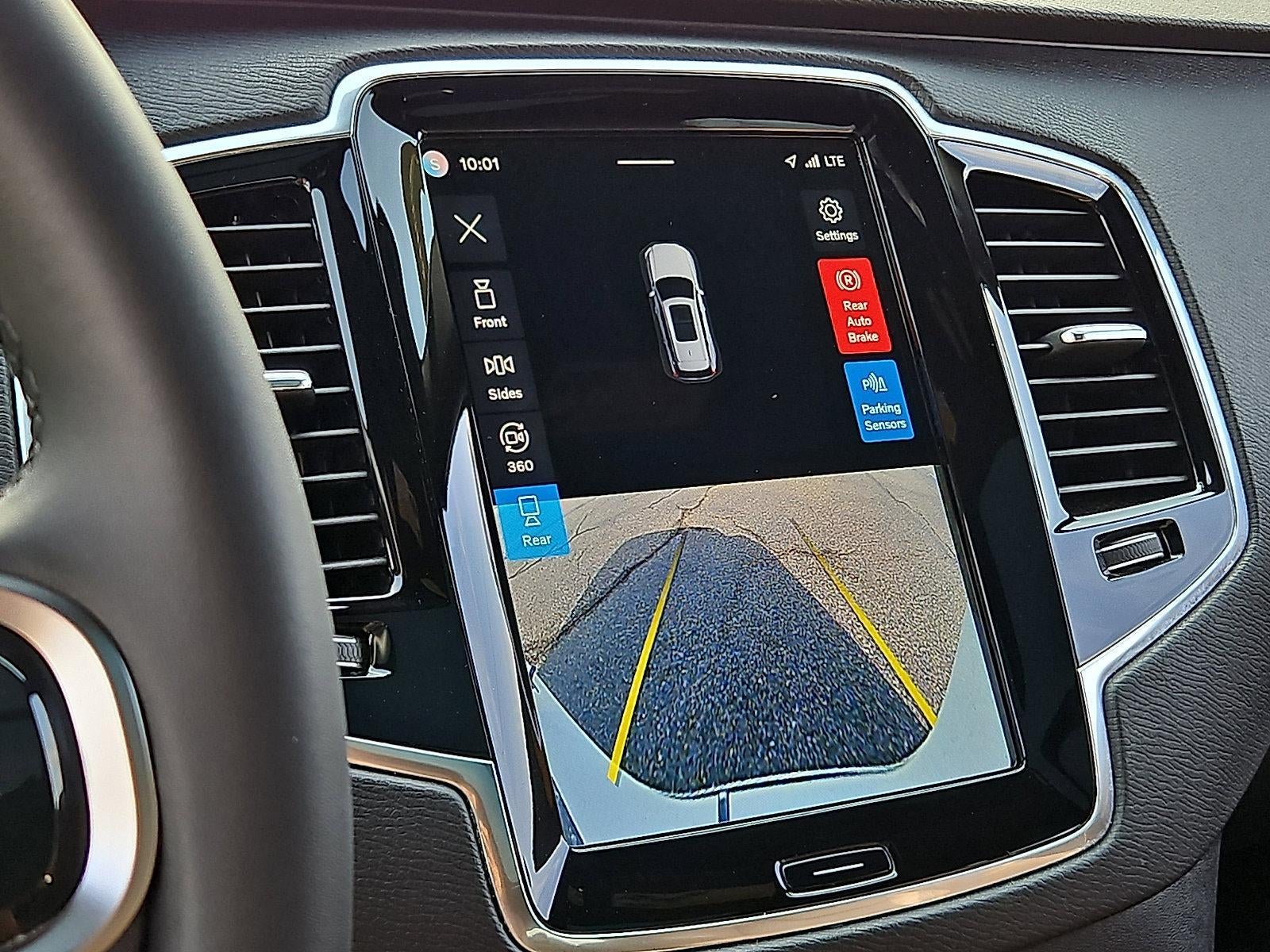 2023 Volvo XC90 B6 AWD Plus 7P