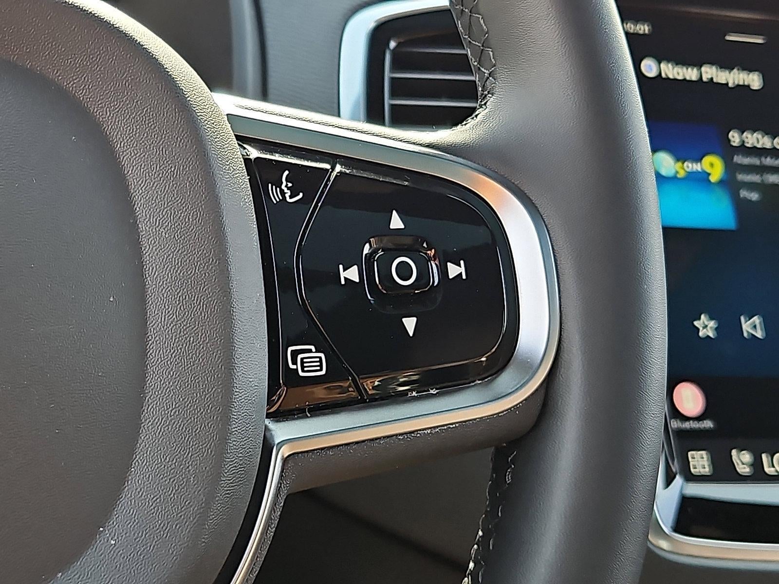 2023 Volvo XC90 B6 AWD Plus 7P