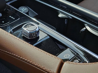 2023 Volvo XC90 B6 AWD Plus 7P