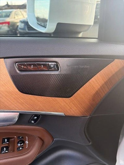 2023 Volvo XC90 B6 AWD Plus 7P