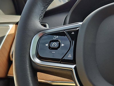 2023 Volvo XC90 B6 AWD Plus 7P