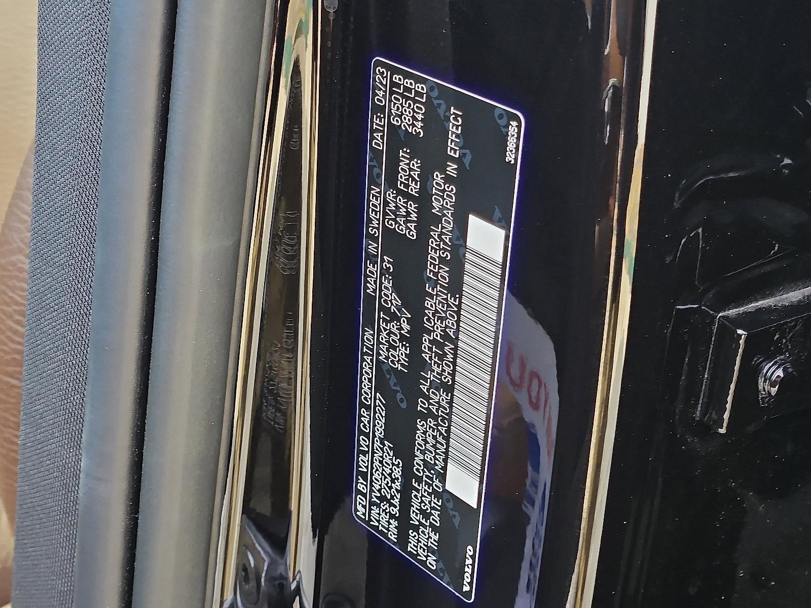 2023 Volvo XC90 B6 AWD Plus 7P