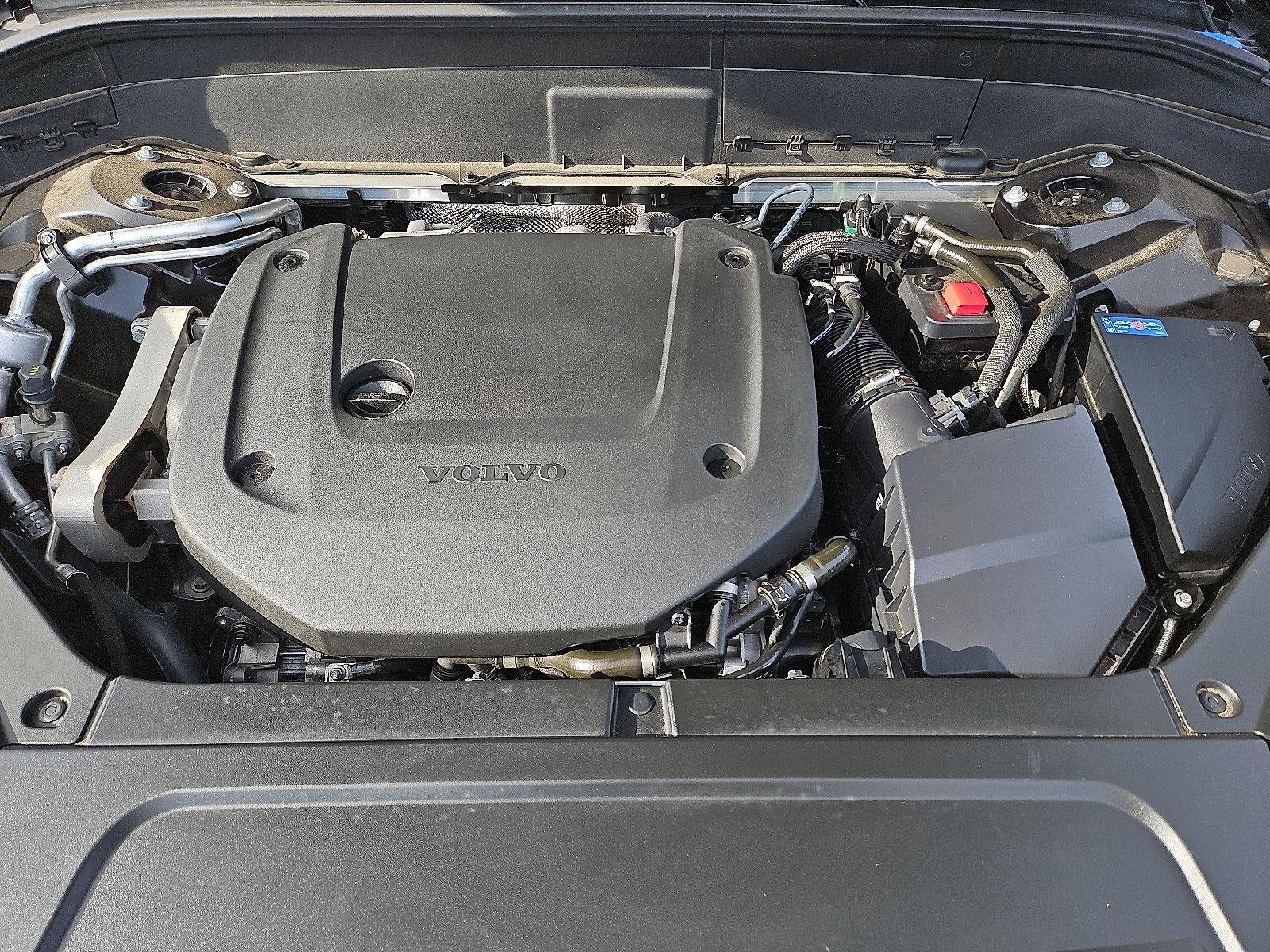 2023 Volvo XC90 B6 AWD Plus 7P