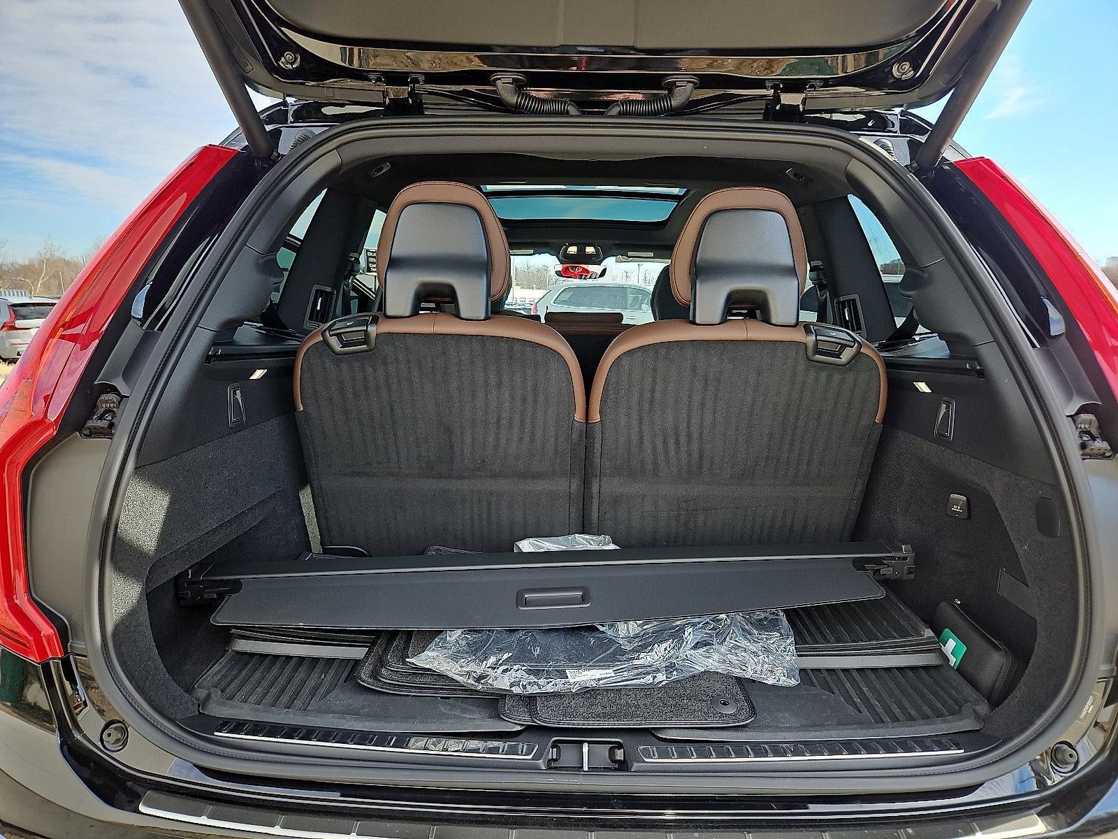 2023 Volvo XC90 B6 AWD Plus 7P