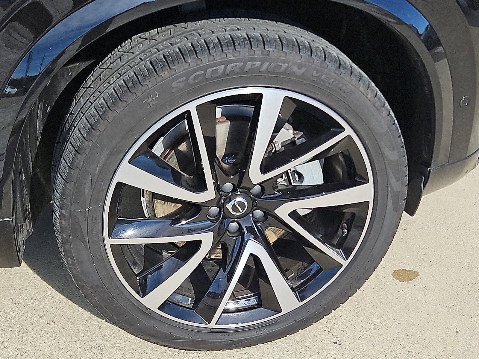 2023 Volvo XC90 B6 AWD Plus 7P