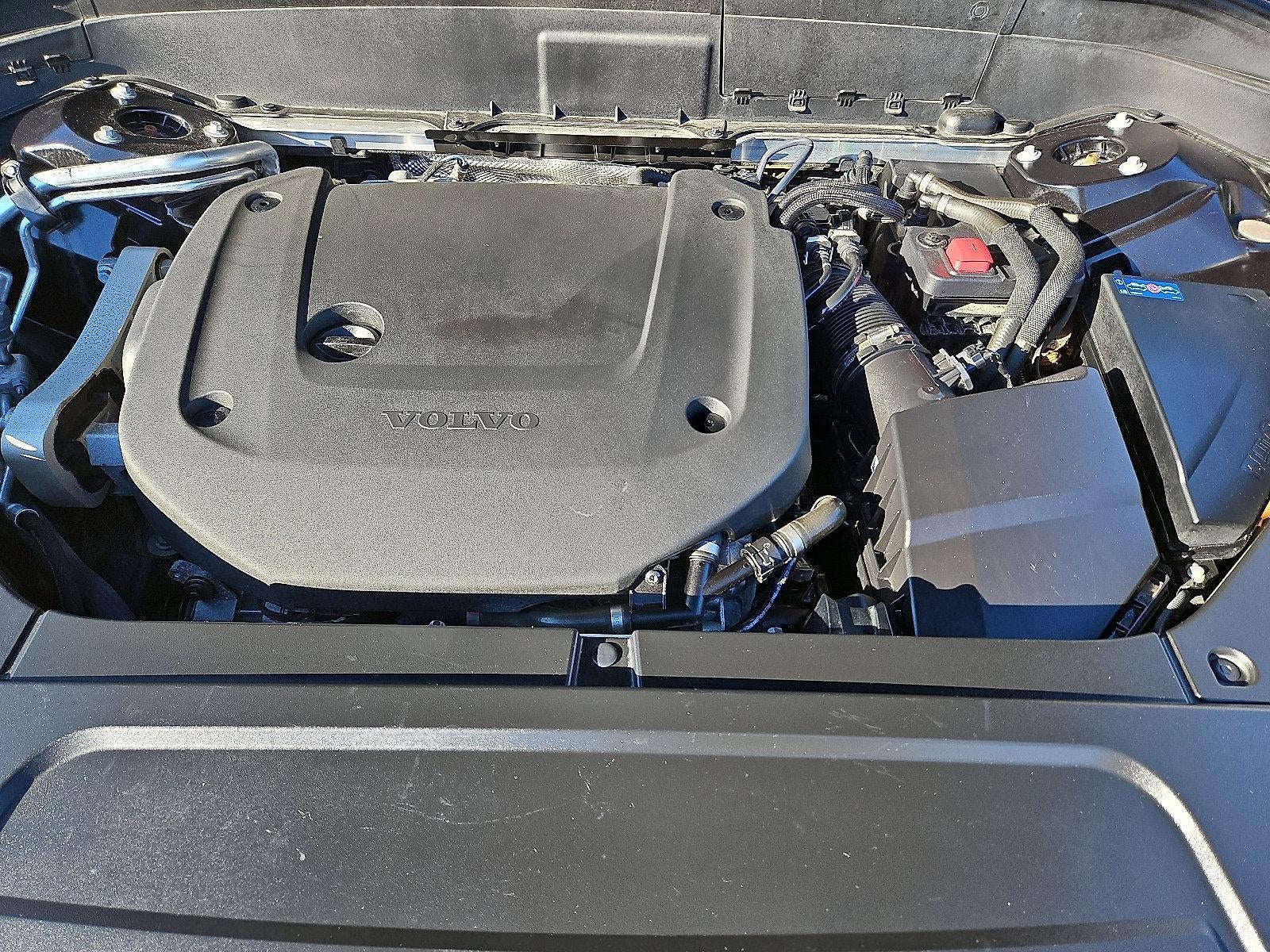 2023 Volvo XC90 B6 AWD Plus 7P