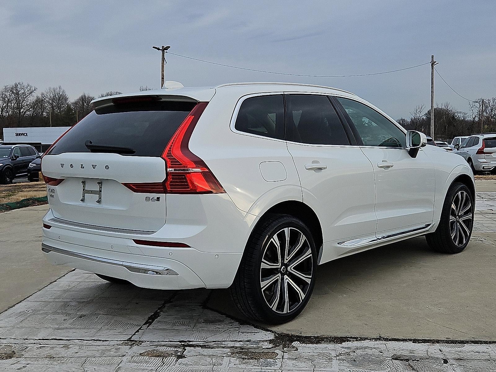 2023 Volvo XC60 B6 AWD Ultimate Bright Theme