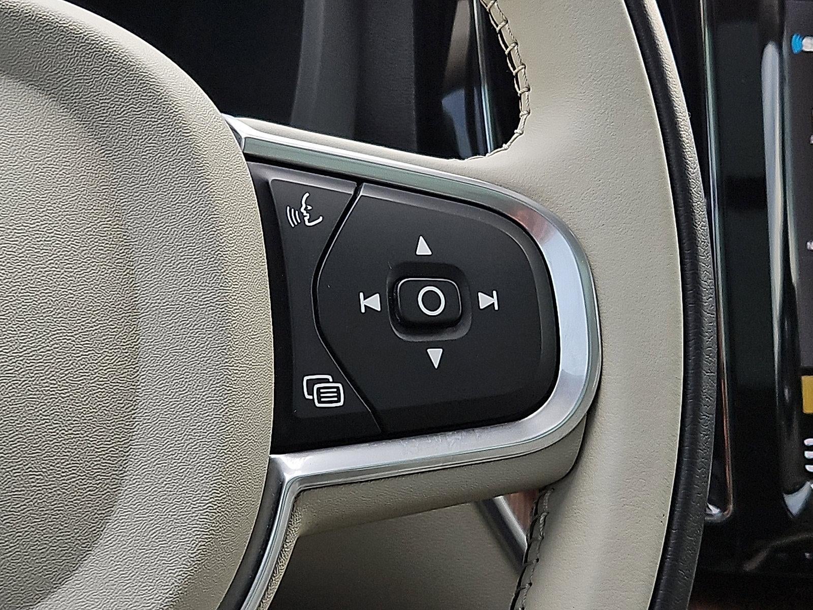 2021 Volvo XC60 T5 AWD Momentum