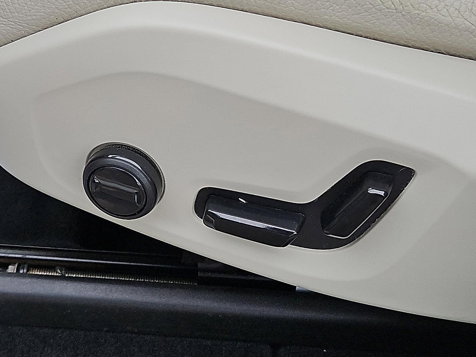 2021 Volvo XC60 T5 AWD Momentum