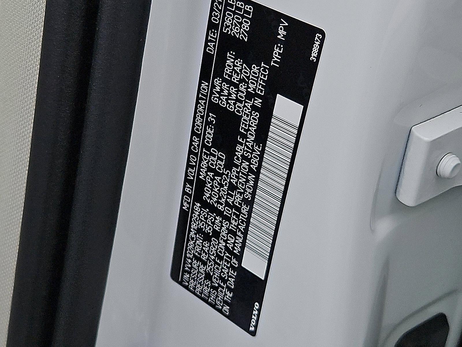 2021 Volvo XC60 T5 AWD Momentum