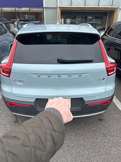 2019 Volvo XC40 T5 AWD Momentum