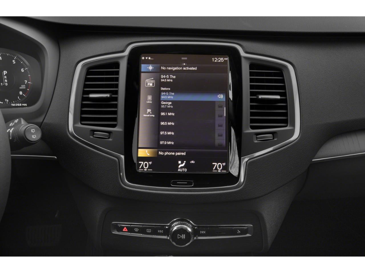 2021 Volvo XC90 T6 AWD Momentum 7P