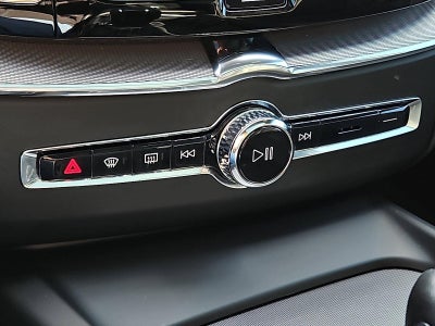 2021 Volvo XC60 T6 AWD R-Design