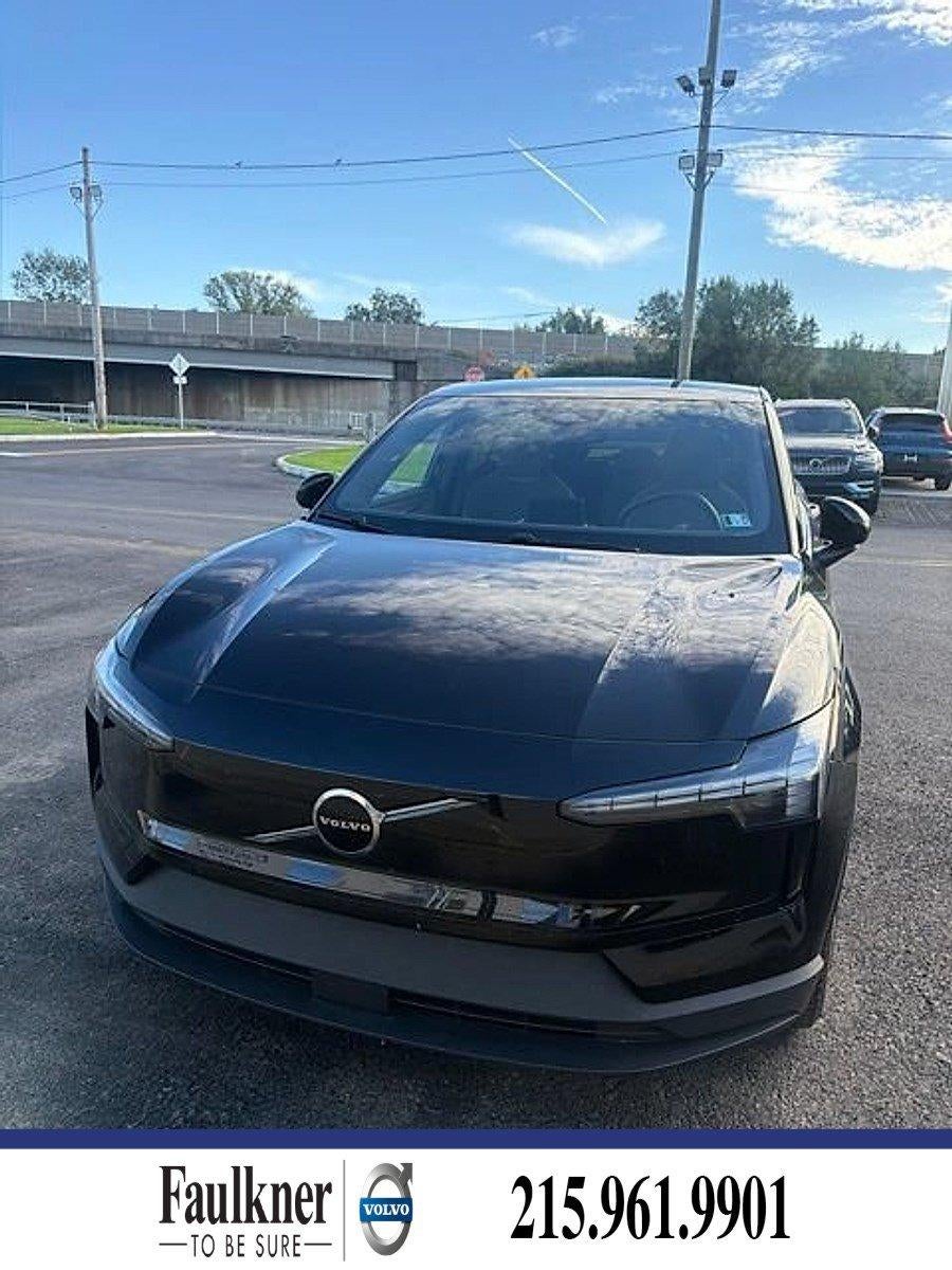 2025 Volvo EX30 Twin Motor AWD Plus