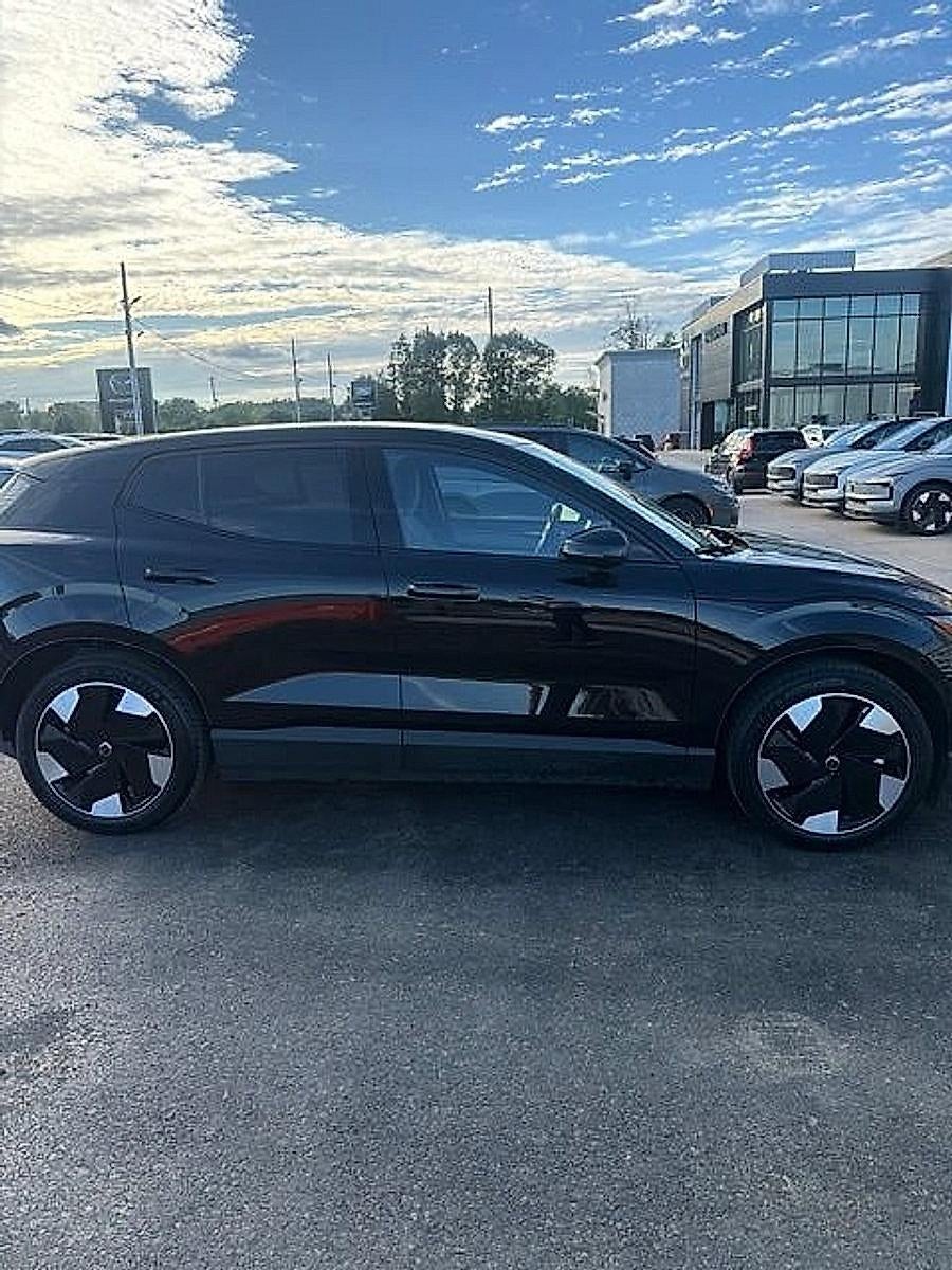2025 Volvo EX30 Twin Motor AWD Plus
