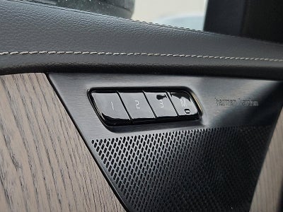 2023 Volvo XC90 Recharge Plug-In Hybrid T8 eAWD PHEV Ultimate 6P