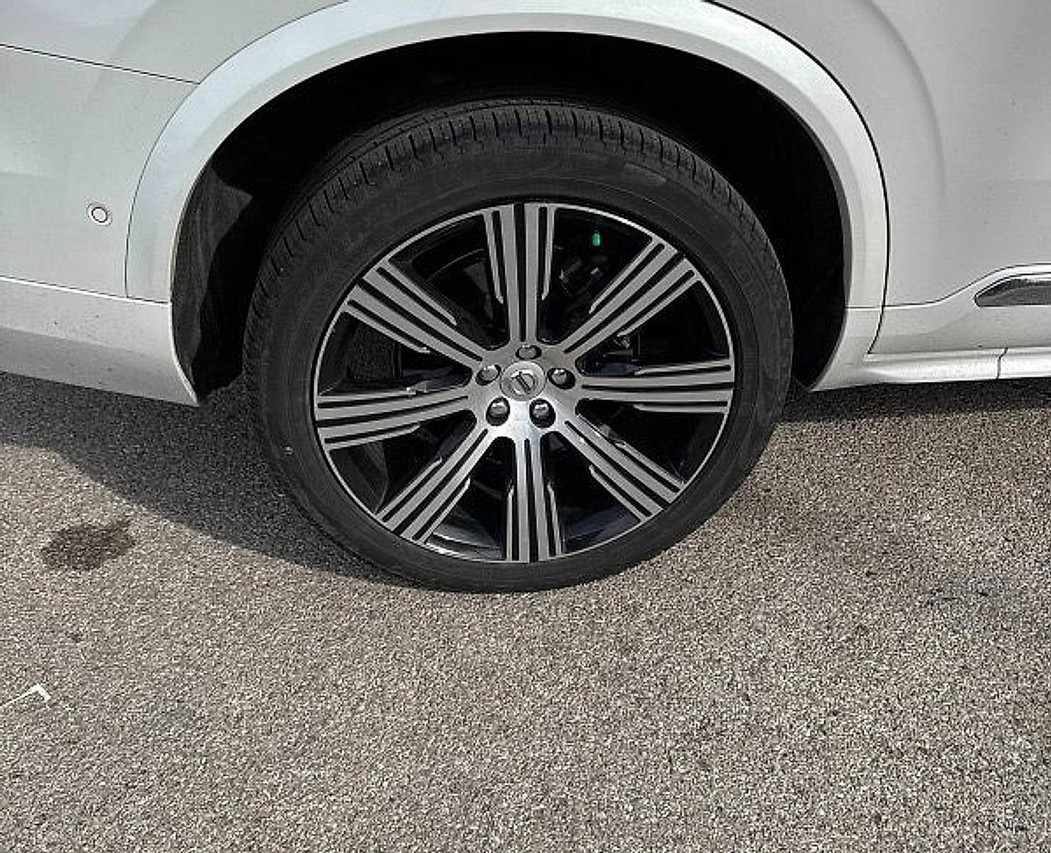 2023 Volvo XC90 Recharge Plug-In Hybrid T8 eAWD PHEV Plus 6P