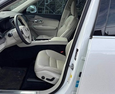 2023 Volvo XC90 Recharge Plug-In Hybrid T8 eAWD PHEV Plus 6P