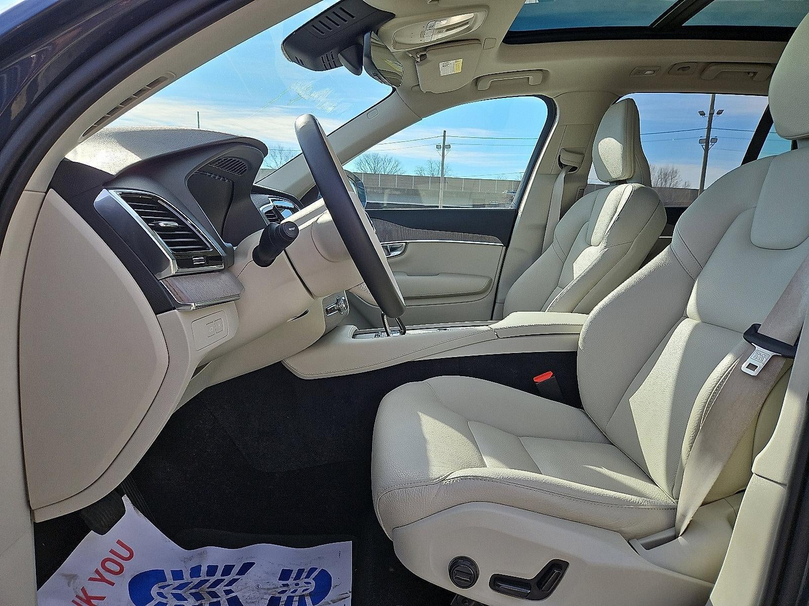 2024 Volvo XC90 Recharge Plug-In Hybrid T8 eAWD PHEV Plus Bright Theme 7P