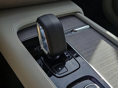 2024 Volvo XC90 Recharge Plug-In Hybrid T8 eAWD PHEV Plus Bright Theme 7P