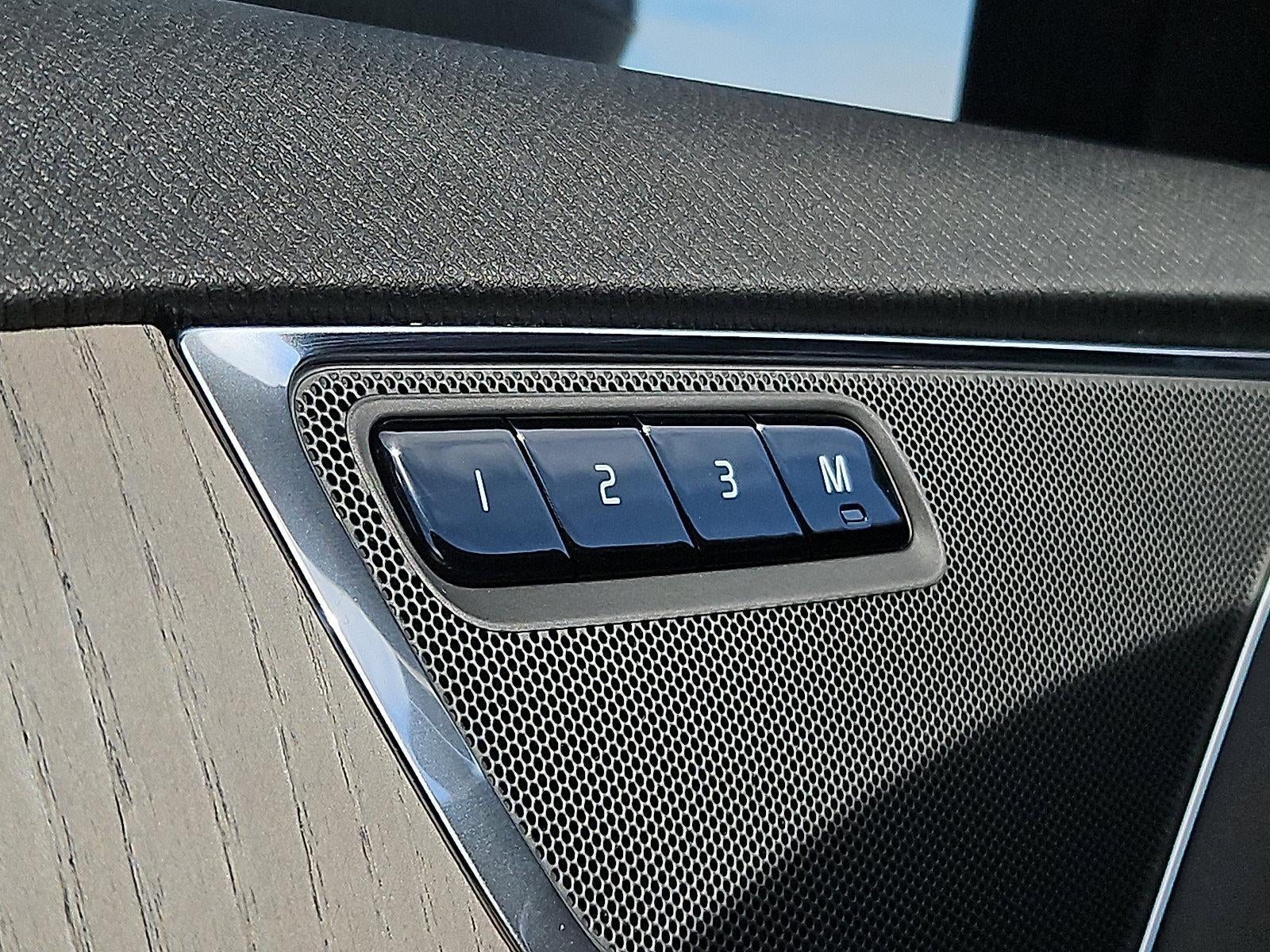 2024 Volvo XC90 Recharge Plug-In Hybrid T8 eAWD PHEV Plus Bright Theme 7P