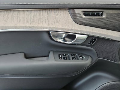 2025 Volvo XC90 Plug-In Hybrid 2025.5 T8 AWD Ultra 7-Seater