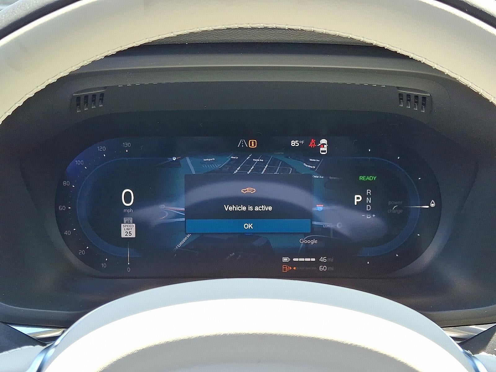 2025 Volvo XC60 Plug-In Hybrid T8 AWD Plus