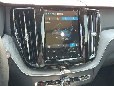 2025 Volvo XC60 Plug-In Hybrid T8 AWD Plus