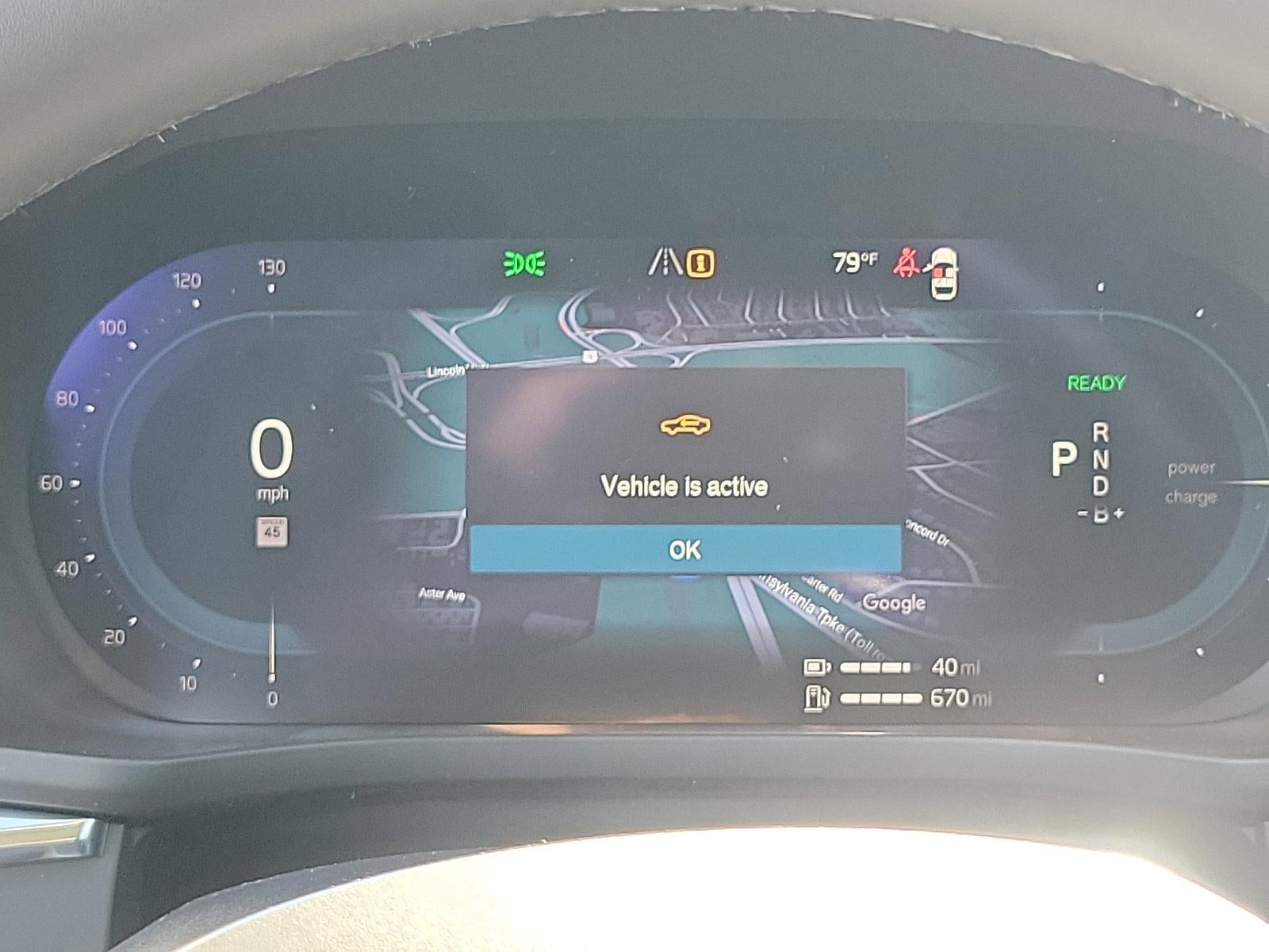 2025 Volvo XC60 Plug-In Hybrid T8 AWD Plus