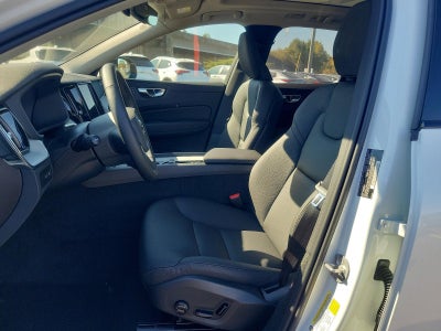 2025 Volvo XC60 Plug-In Hybrid T8 AWD Plus