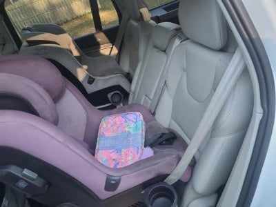 2024 Volvo XC90 B5 AWD Plus Bright Theme 7P